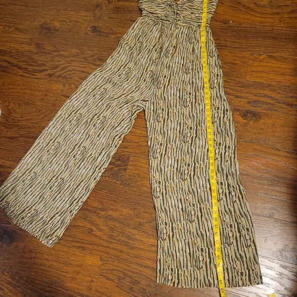 NWT Lush Jumpsuit-Olive/Mustard Beach lightweight.sz small - Picture 12 of 13